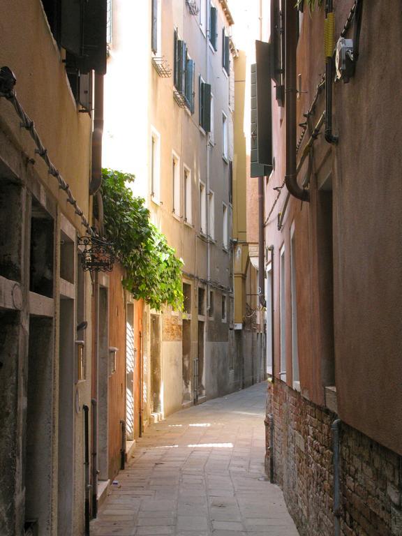 La Levantina Venesia Bagian luar foto